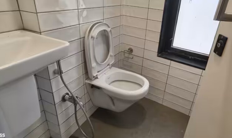 Bathroom, eco-star Commercial Office Space 750 Sq.Ft. In Goregaon East Mumbai 8950375