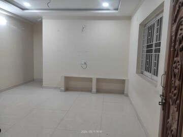 1 BHK Independent House For Rent in Mallampet