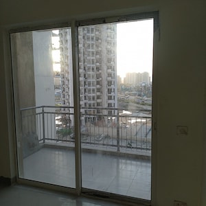 Room in 3 BHK Apartment at ILD Greens, Garoli Kalan – for Sale
