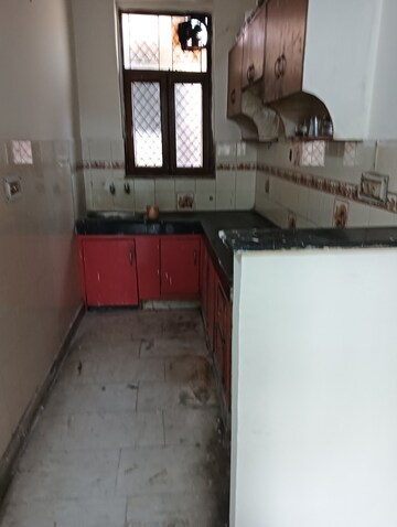 Kitchen in 1 BHK Builder Floor at Green Fields Colony – for Rent