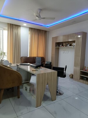 Kitchen in 4 BHK Builder Floor at Unitech Arcadia, South City 2 – for Sale