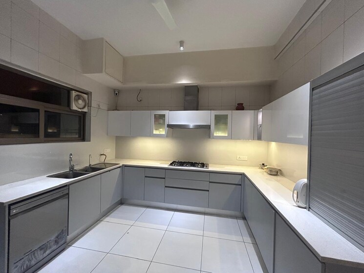 Kitchen, tata-primanti-villas 4 Bedroom 7000 Sq.Ft. Villa In Sector 72 Gurgaon 8950594