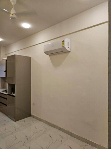 Room in 3 BHK Apartment at Emaar The Palm Drive-The Premier Terraces, Sector 66 – for Sale