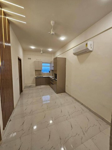 Bathroom in 3 BHK Apartment at Emaar The Palm Drive-The Premier Terraces, Sector 66 – for Sale