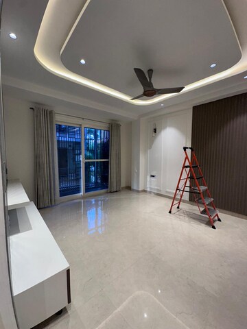 Living Room in 3 BHK Builder Floor at Ansal Sushant Apartments, Sushant Lok I – for Rent