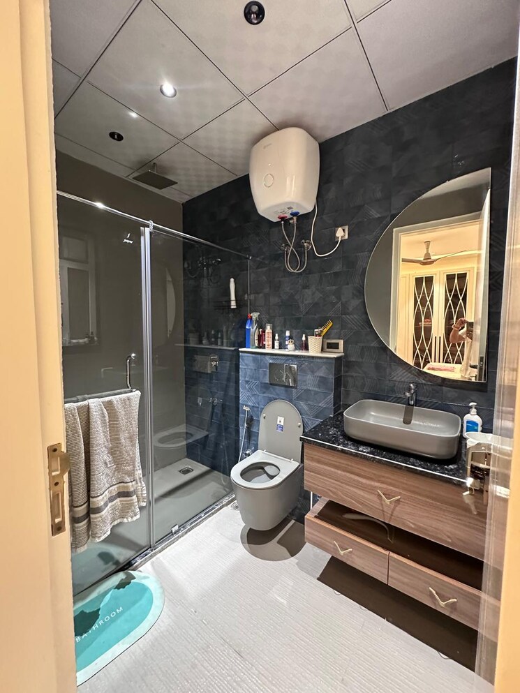 Master Bedroom, ansal-sushant-apartments 3 Bedroom 263 Sq.Ft. Builder Floor In Sushant Lok I Gurgaon 8950630