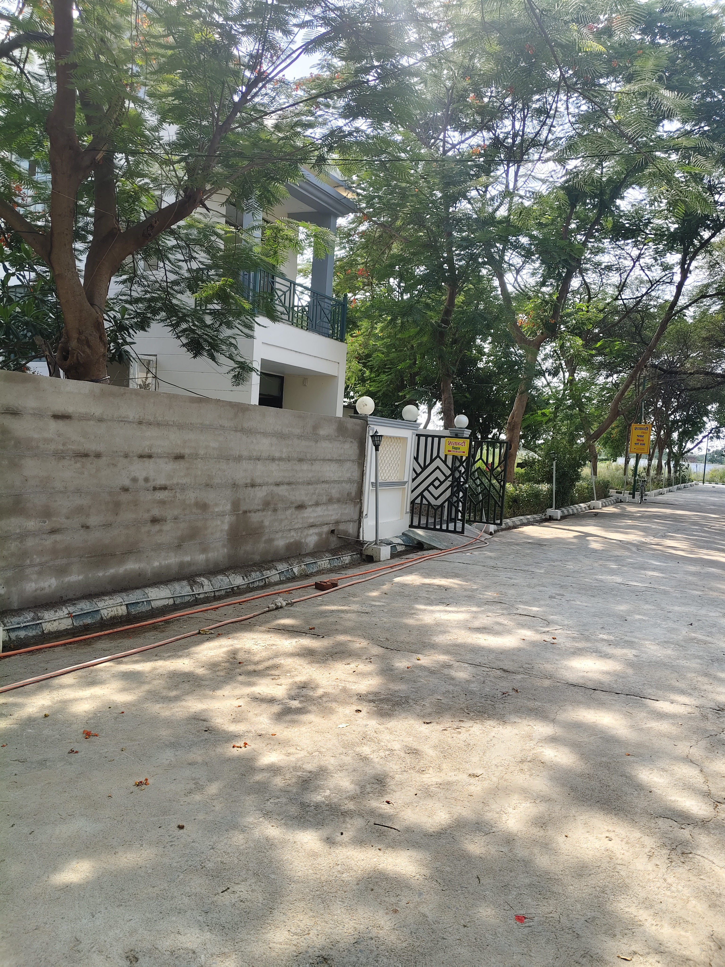 Plot For Sale in Shatabdi Vihar 