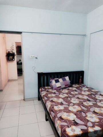 Bedroom in 2 BHK Apartment at Nyati Empire, Kharadi – for Rent