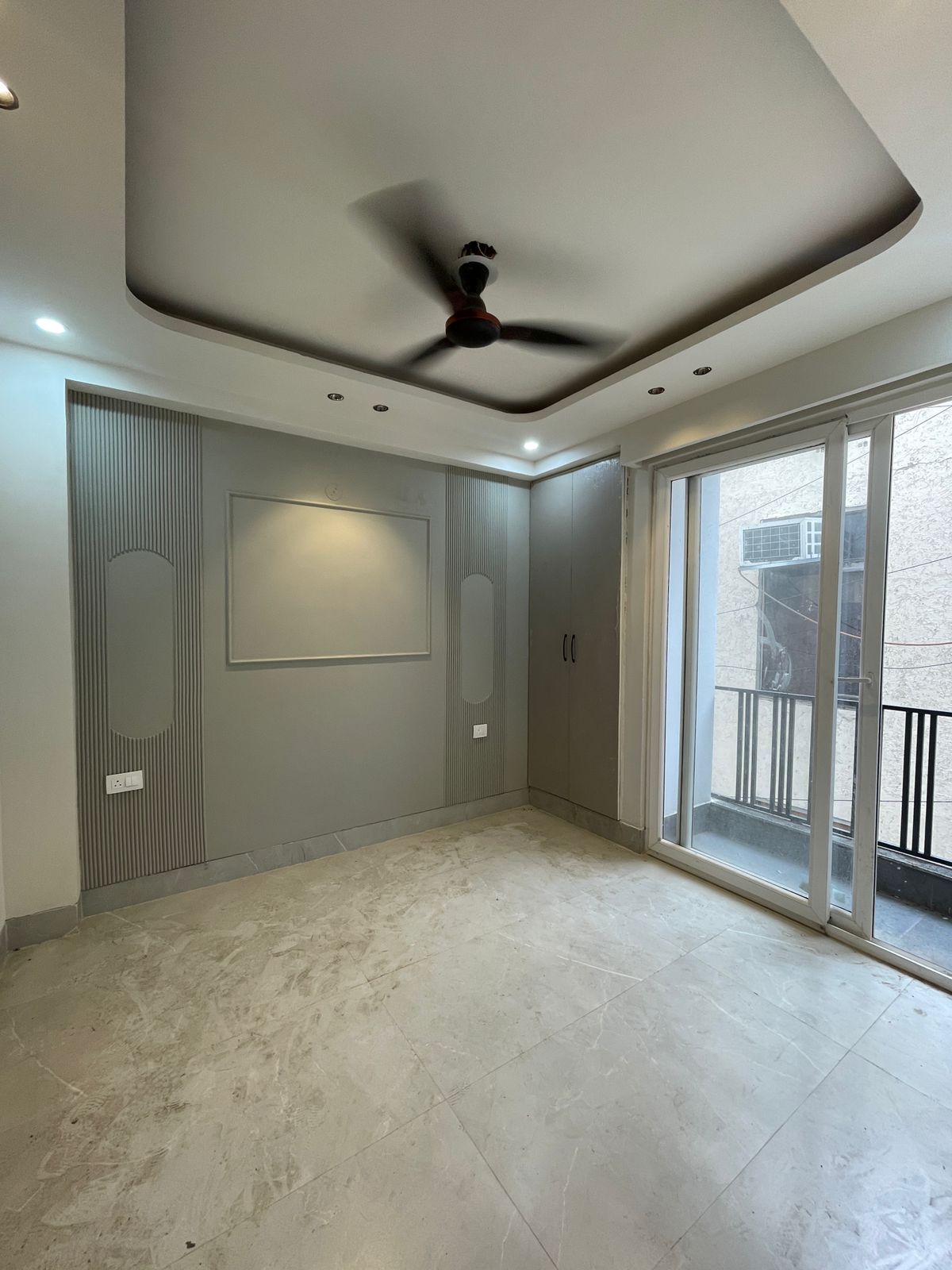1 BHK Builder Floor For Rent in Chattarpur