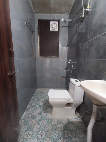 Bathroom in 6+ BHK Independent House at Lajpat Nagar – for Rent