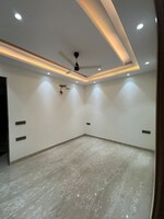 3.5 BHK + Servant Room,Study Room 2000 Sq.Ft. Builder Floor in Greater Kailash I