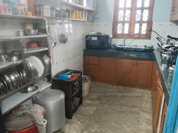 Parking in 3 BHK Builder Floor at Shalimar Garden Extension I – for Sale
