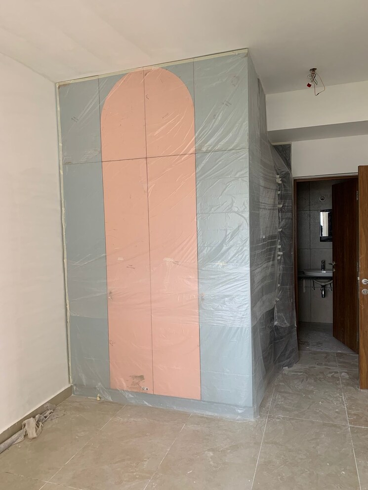 Bedroom, prestige-waterford 3.5 Bedroom 2500 Sq.Ft. Apartment In Whitefield Bangalore 8950714