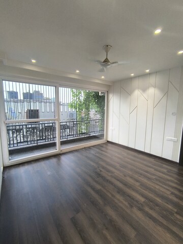Balcony in 3 BHK Builder Floor at Dlf Phase I – for Sale