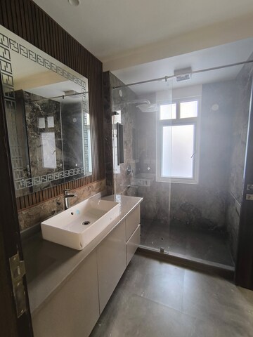 Kitchen in 3 BHK Builder Floor at Dlf Phase I – for Sale