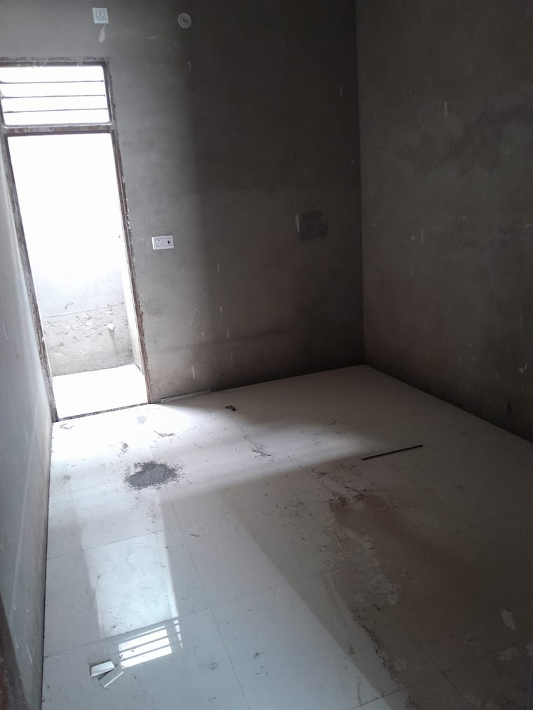 Room, golden-valley-roza-jalalpur 3 Bedroom 1000 Sq.Ft. Independent House In Roza Jalalpur Greater Noida 8950850