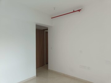 Room in 3 BHK Apartment at Godrej Urban Park, Chandivali – for Rent