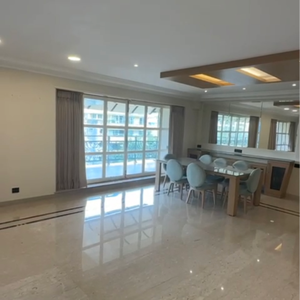 4 BHK Apartment For Sale in Rustomjee 9 JVPD