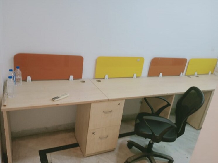 Team Area, sector 63 Commercial Office Space 900 Sq.Ft. In Sector 63 Noida 8950842