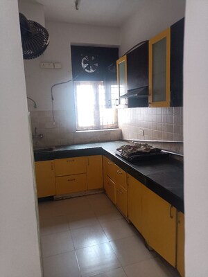 Kitchen in 3 BHK Builder Floor at BPTP Parkland, Sector 75 – for Sale