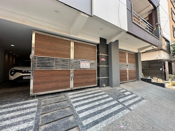 2 BHK Builder Floor – Exterior View View at Janakpuri - for Sale