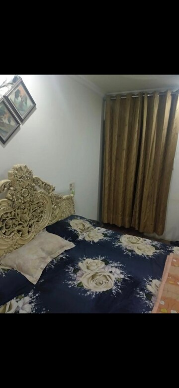 Living Room in 3 BHK Builder Floor at Puri PP City Centre, Pitampura – for Rent