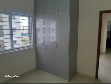 Room in 3 BHK Apartment at Prestige Tranquil, Kokapet – for Rent