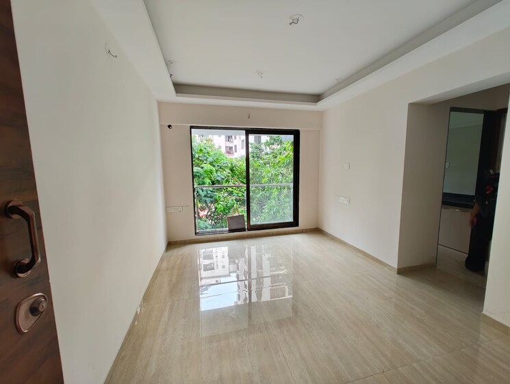 Room, je-and-vee-om-trimurti 2 Bedroom 687 Sq.Ft. Apartment In Malad East Mumbai 8950959