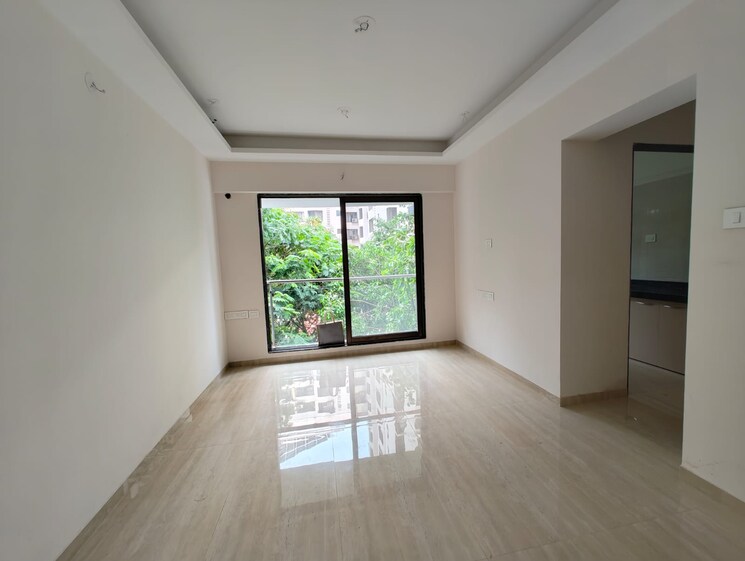 Room, je-and-vee-om-trimurti 2 Bedroom 687 Sq.Ft. Apartment In Malad East Mumbai 8950959