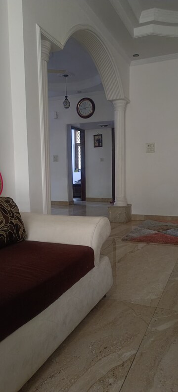 Living Room in 3 BHK Apartment at RWA Jalvayu Vihar, Sector 25 – for Rent