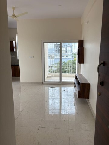 Room in 5 BHK Apartment at Prestige Raintree Park, Whitefield – for Sale