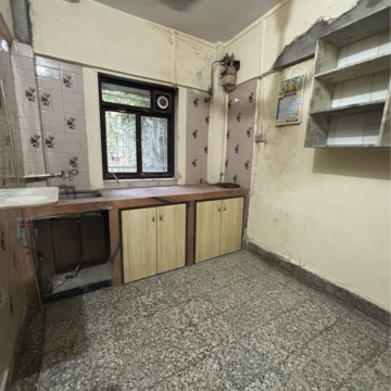 Kitchen in 1 RK Apartment at Kandivali East – for Sale