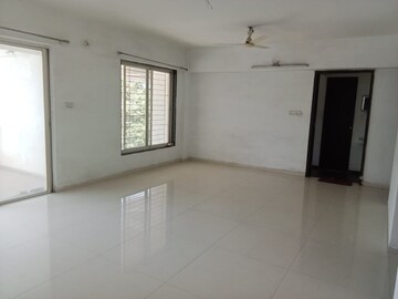 Room in 3 BHK Apartment at Baner – for Rent