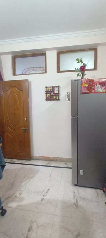 Furnished Amenities in 3 BHK Builder Floor at Mahindra Enclave – for Sale