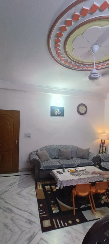 Furnished Amenities in 3 BHK Builder Floor at Mahindra Enclave – for Sale