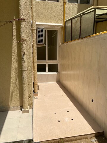 Building Lobby in 4 BHK Builder Floor at Emaar Emerald Floors, Sector 65 – for Rent