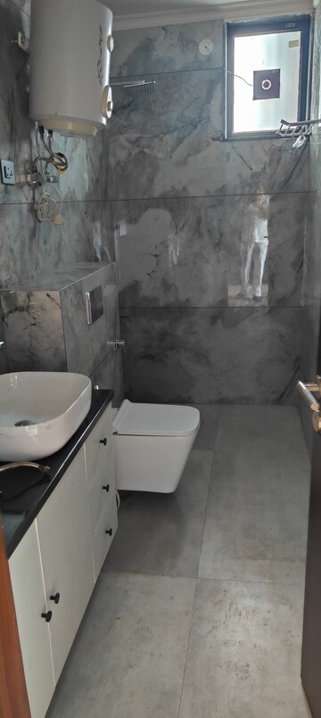 Bathroom in 2.5 BHK Independent House at Sector 41 – for Rent