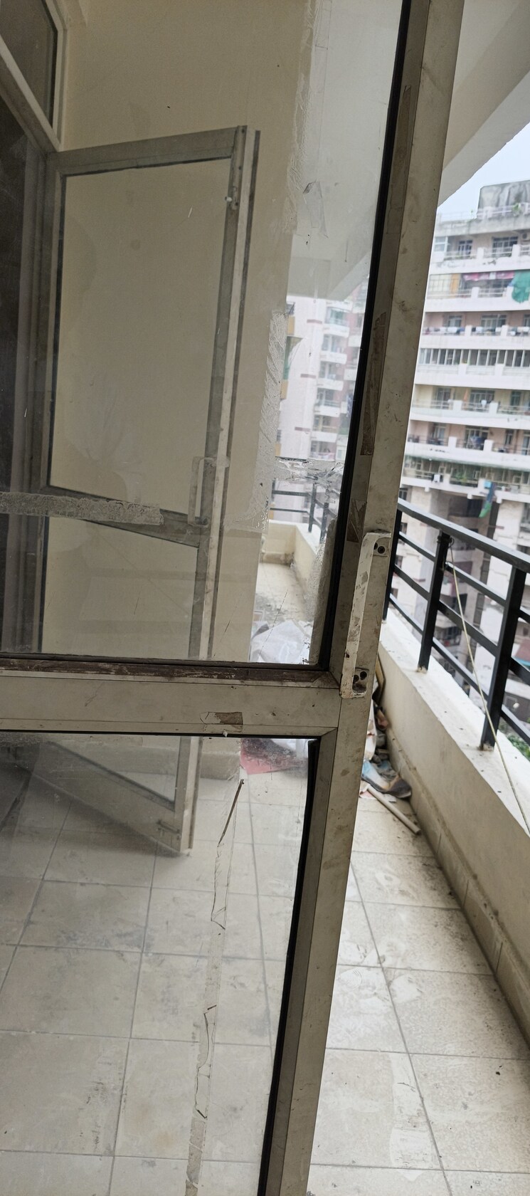 Balcony, bulland-heights 4 Bedroom 2350 Sq.Ft. Apartment In Sain Vihar Ghaziabad 8951089