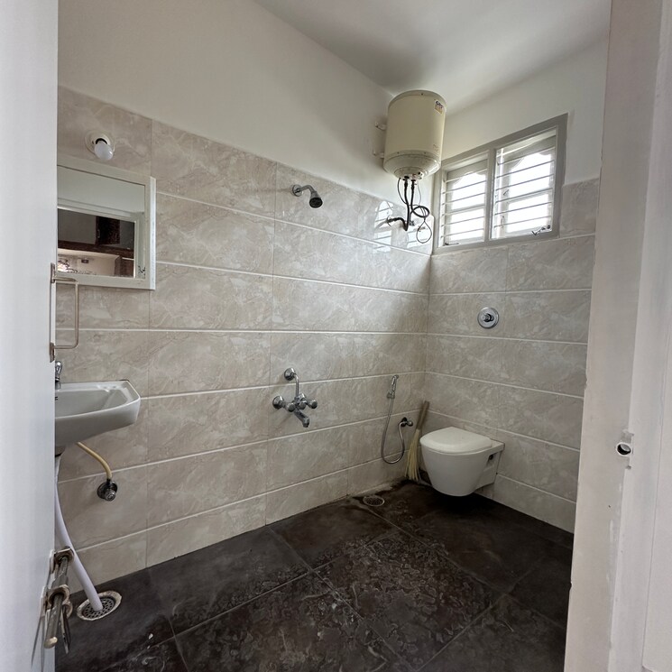 Bathroom, banashankari 3 Bedroom 1500 Sq.Ft. Builder Floor In Banashankari Bangalore 8951119