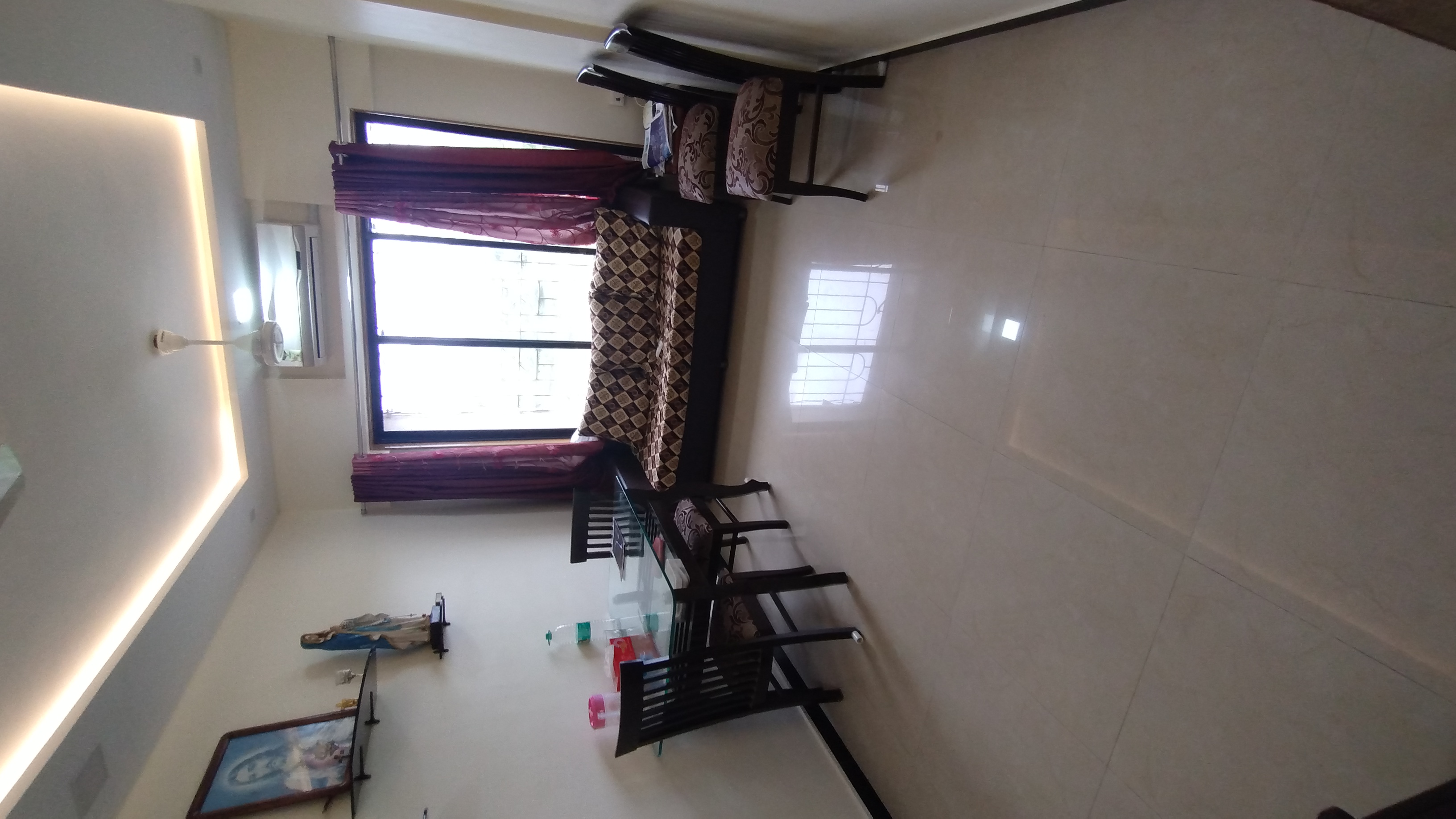 1 BHK Apartment For Rent in Kandivali West