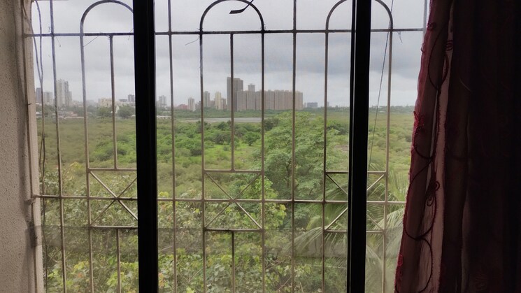 Balcony, kandivali west 1 Bedroom 600 Sq.Ft. Apartment In Kandivali West Mumbai 8951144