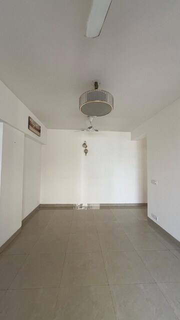 Room in 2 BHK Apartment at M3M Marina, Sector 68 – for Rent