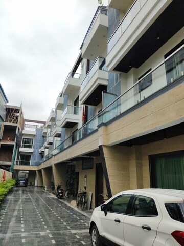 4 BHK Villa – Exterior View View at Vishnu Puri - for Sale