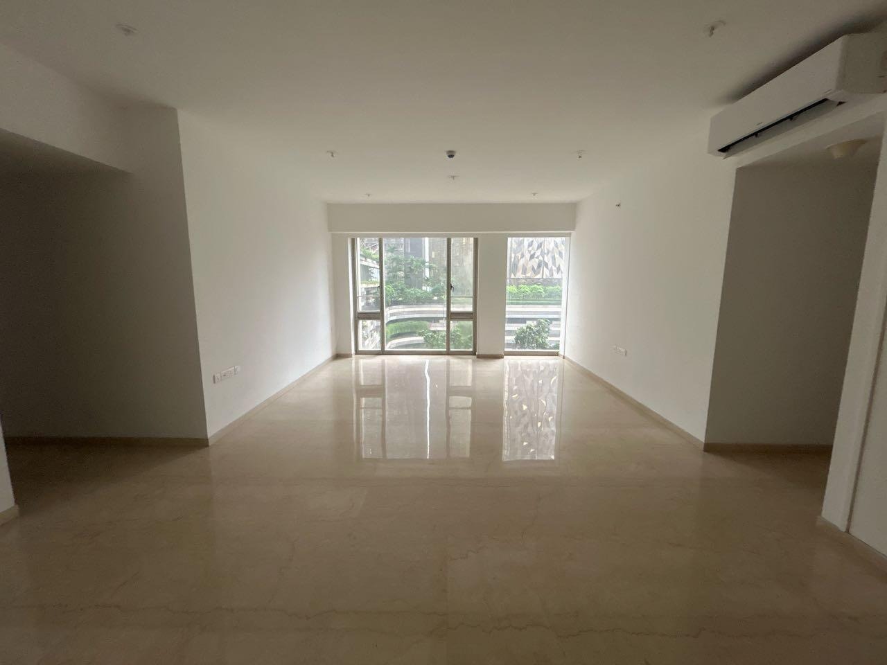 4 BHK + Servant Room 1525 Sq.Ft. Apartment in Lodha Marquise