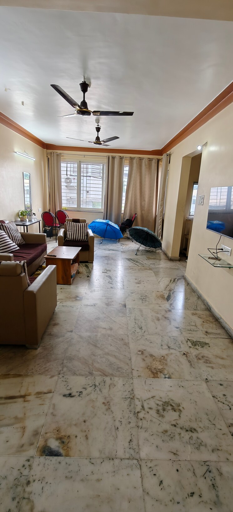 Room, senapati bapat road Pg For Girls In Senapati Bapat Road 8951179