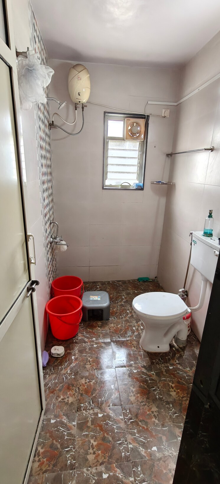 Bathroom, senapati bapat road Pg For Girls In Senapati Bapat Road 8951179