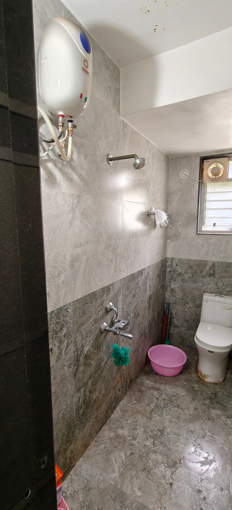 Bathroom, senapati bapat road Pg For Girls In Senapati Bapat Road 8951179