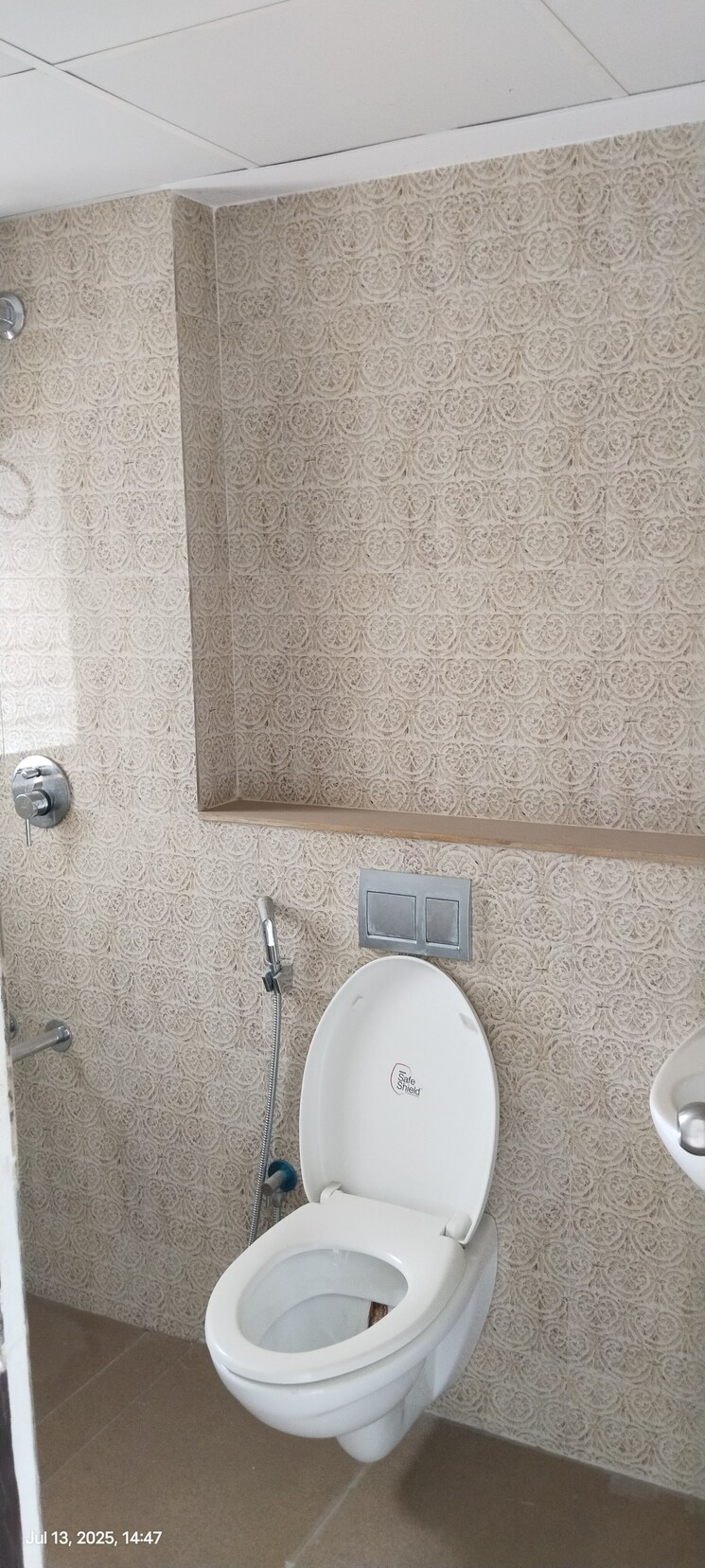 Bathroom, lodha-downtown 1.5 Bedroom 540 Sq.Ft. Apartment In Dombivli East Thane 8951202