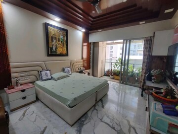 Bedroom in 4 BHK Apartment at Lodha Bellissimo, Mahalaxmi – for Sale