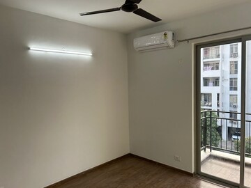 Room in 2 BHK Apartment at Vatika INXT Emilia floors, Sector 82 – for Rent